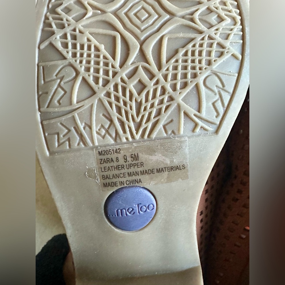 Stylish Ribbed Slip-On Shoes - Picture 10 of 10